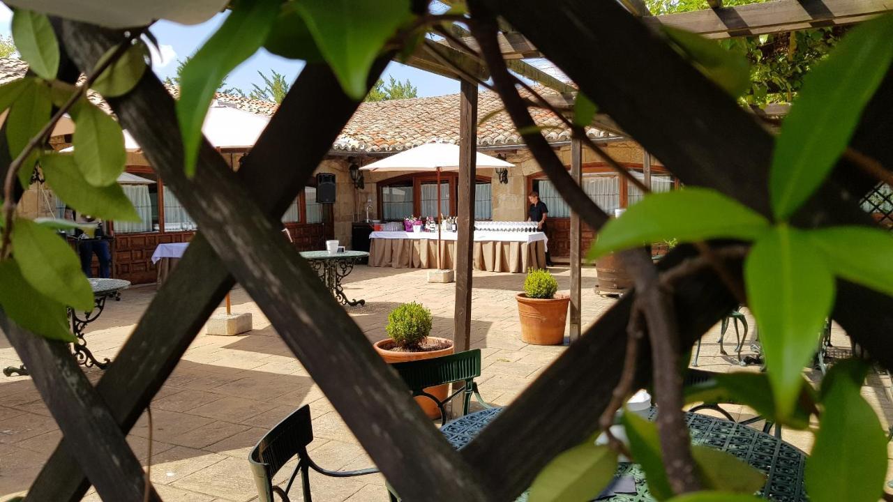 Hotel Luze El Toro Berrioplano Bagian luar foto