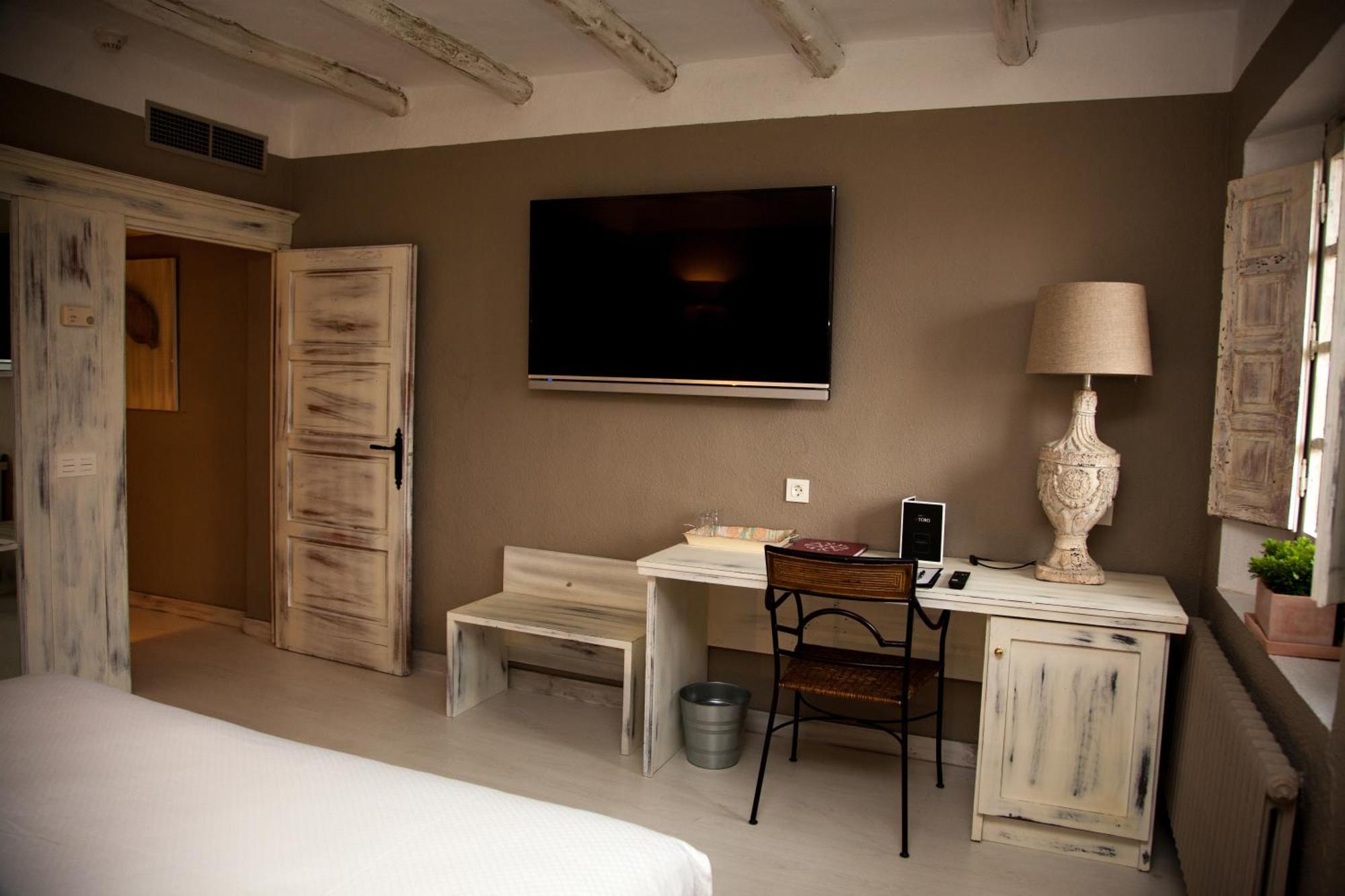 Hotel Luze El Toro Berrioplano Bagian luar foto